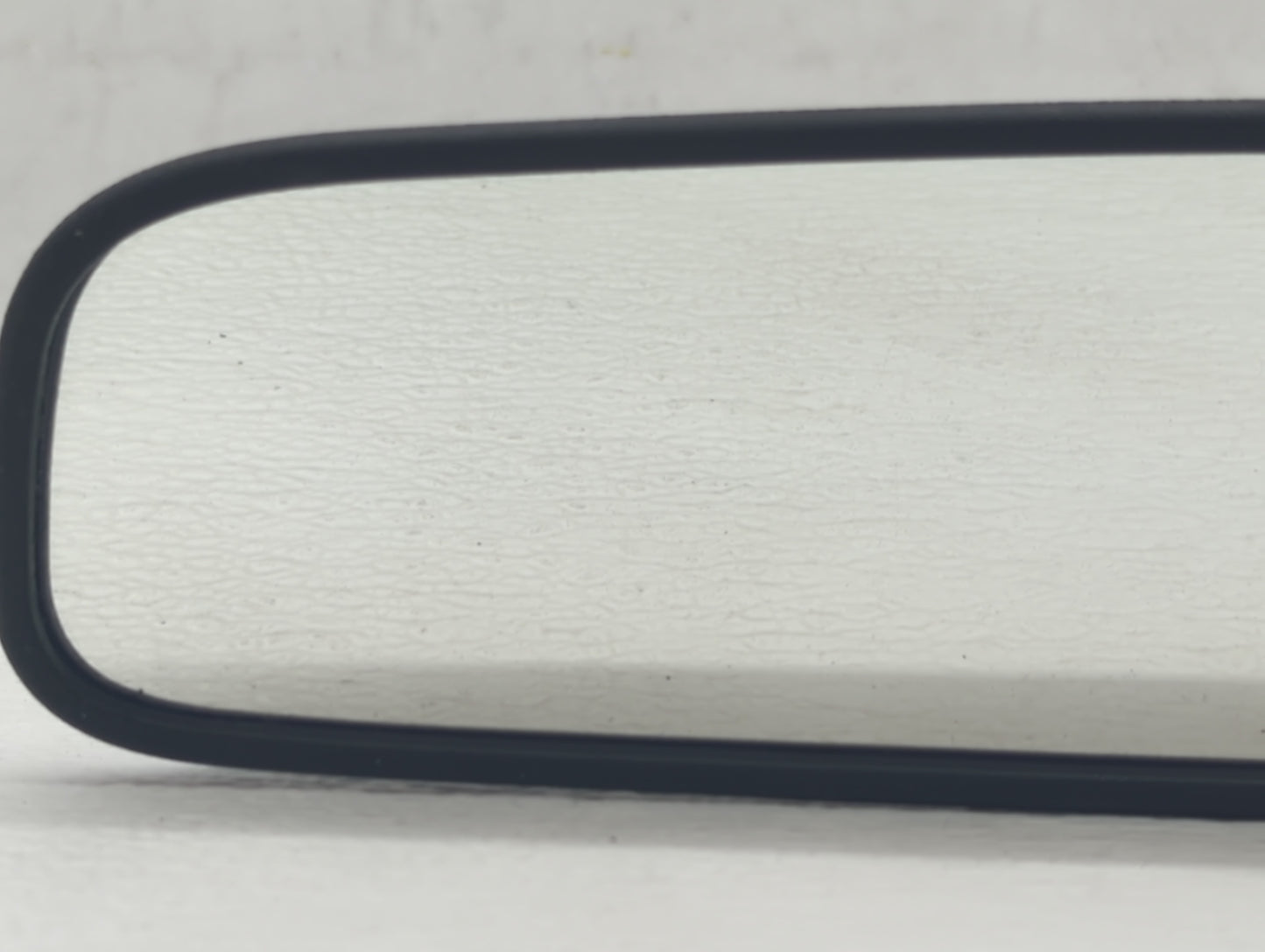2016-2020 Kia Sorento Interior Rear View Mirror Replacement OEM P/N:IE13049848 Fits OEM Used Auto Parts - Oemusedautoparts1.