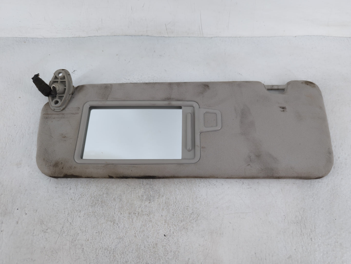 2016-2020 Kia Sorento Sun Visor Shade Replacement Driver Left Mirror Fits Fits 2016 2017 2018 2019 2020 OEM Used Auto Parts 