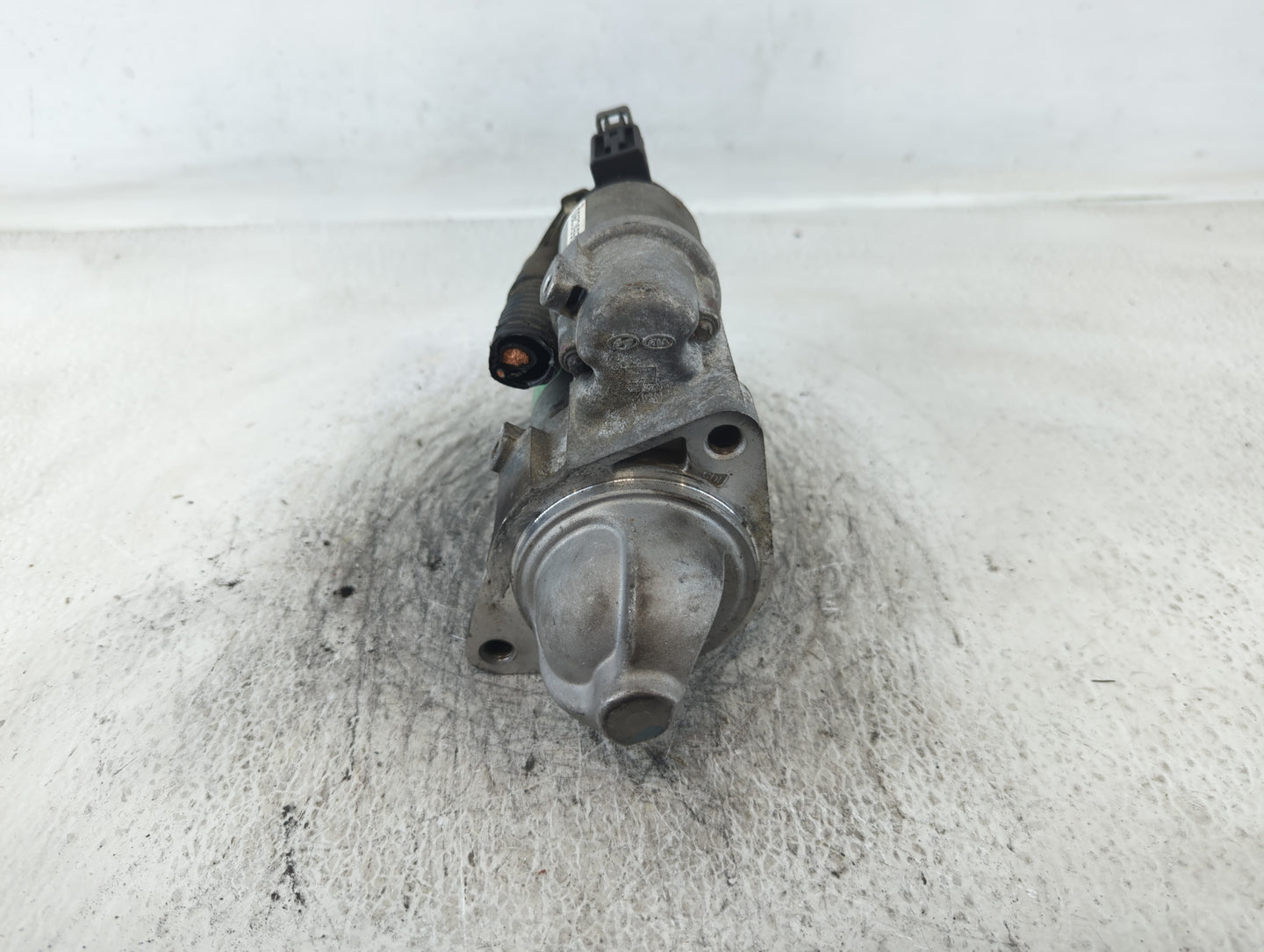 2016-2020 Kia Sorento Car Starter Motor Solenoid OEM P/N:36100-3C260 Fits Fits 2015 2016 2017 2018 2019 2020 OEM Used Auto P