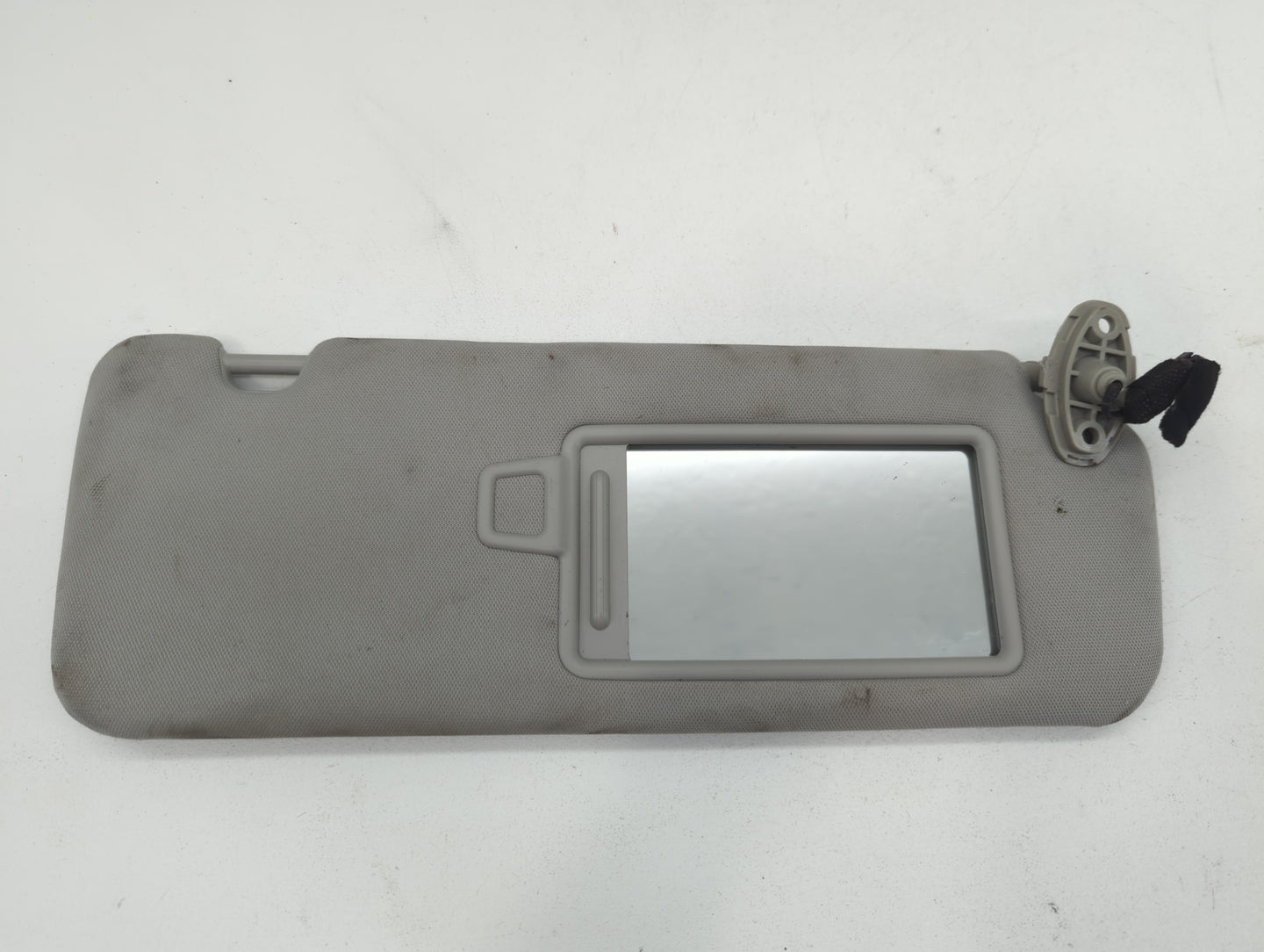 2016-2020 Kia Sorento Sun Visor Shade Replacement Passenger Right Mirror Fits Fits 2016 2017 2018 2019 2020 OEM Used Auto Pa