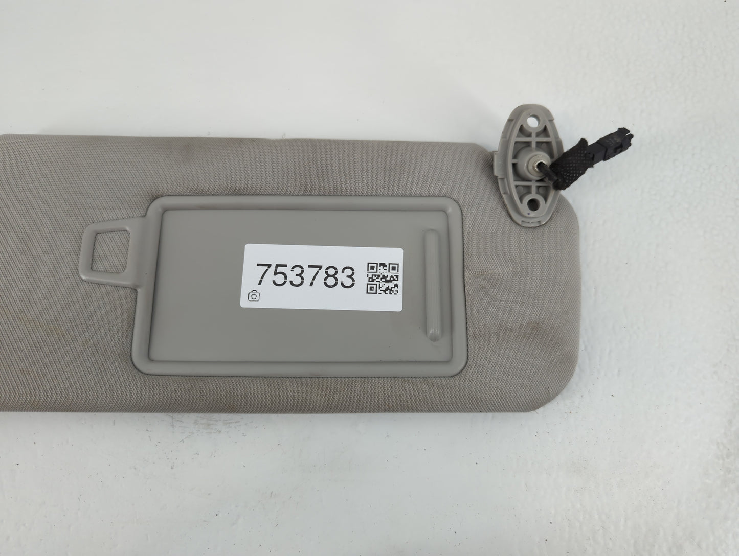 2016-2020 Kia Sorento Sun Visor Shade Replacement Driver Left Mirror Fits Fits 2016 2017 2018 2019 2020 OEM Used Auto Parts 