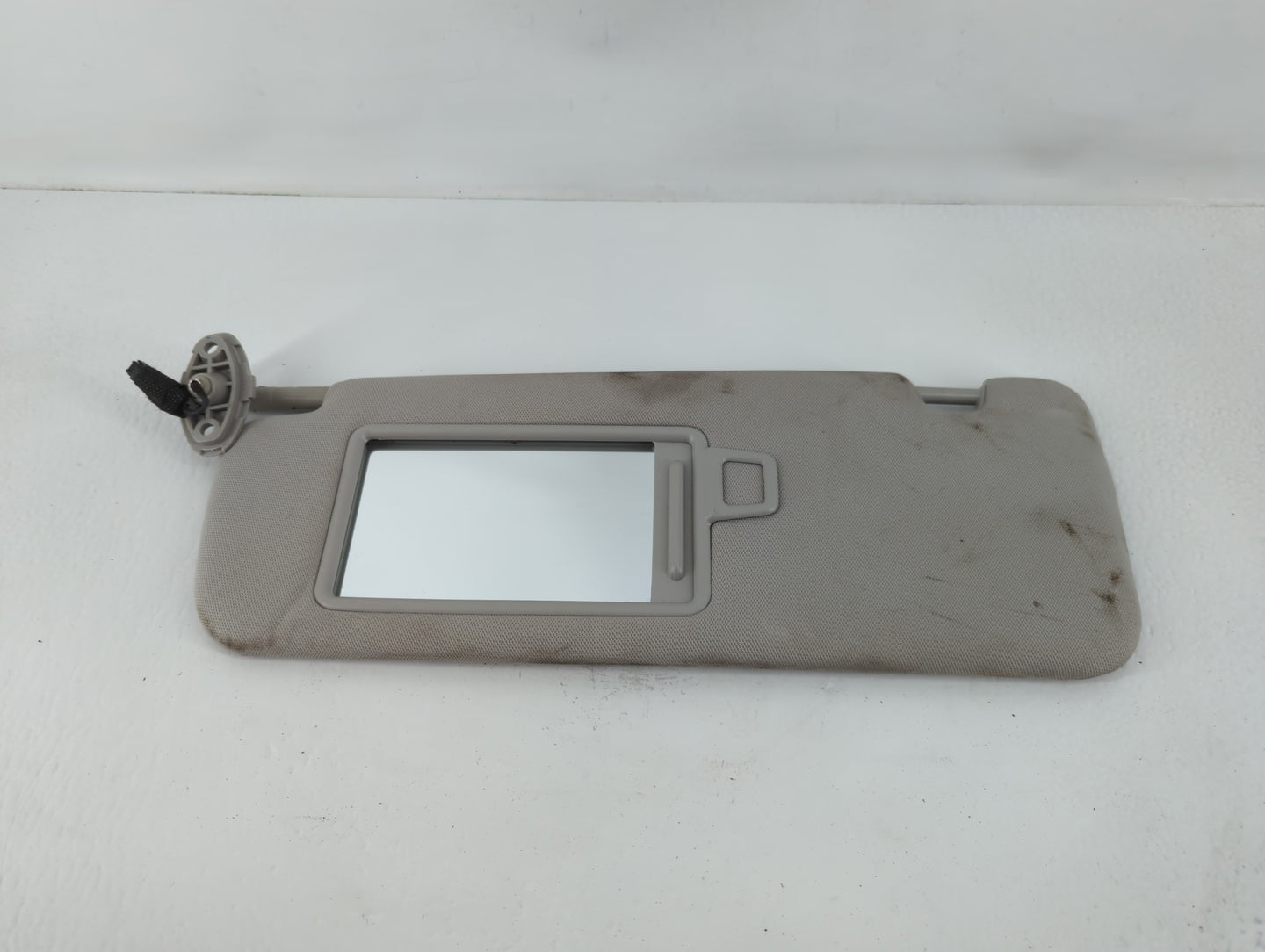 2016-2020 Kia Sorento Sun Visor Shade Replacement Passenger Right Mirror Fits Fits 2016 2017 2018 2019 2020 OEM Used Auto Pa