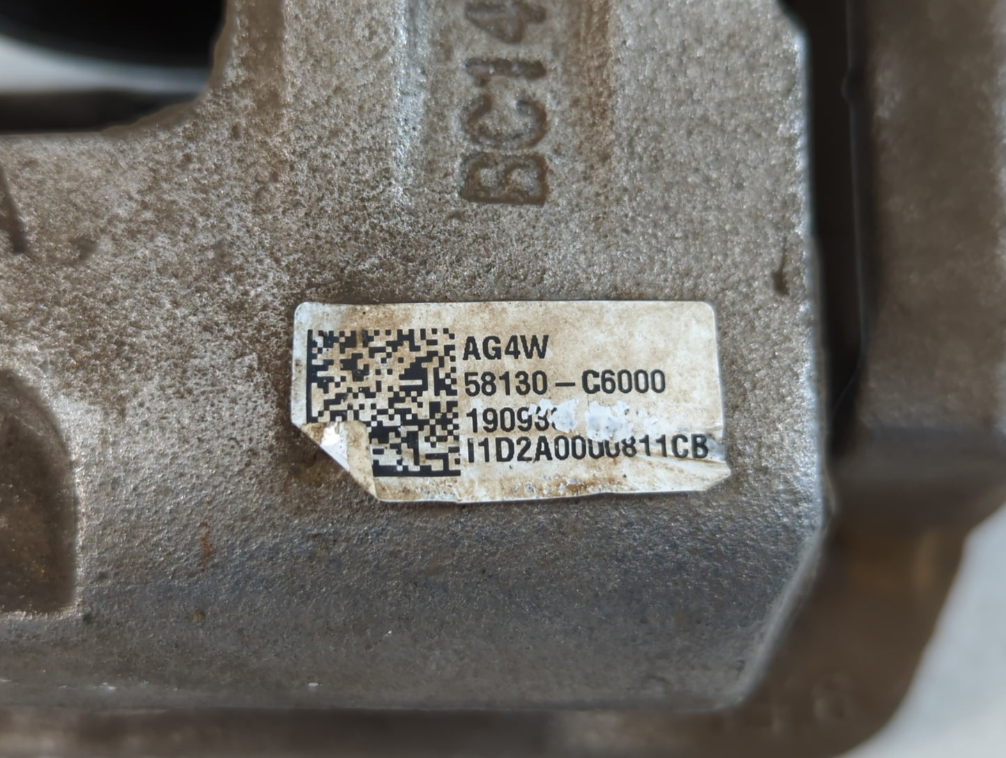 2016-2020 Kia Sorento Front Driver Left Brake Caliper - Oemusedautoparts1.com