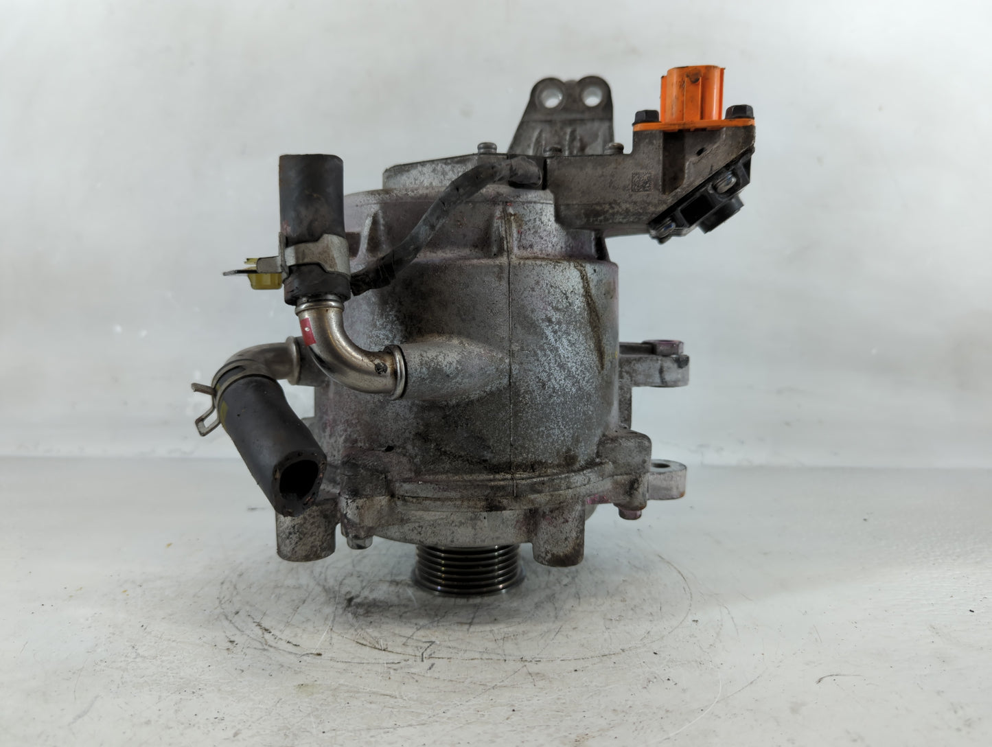 2020-2020 Kia Sorento Air Conditioning A/c Ac Compressor Oem - Oemusedautoparts1.com