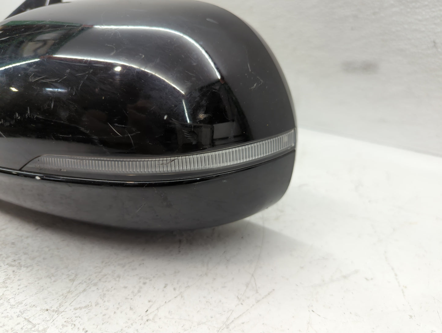2020-2021 Kia Soul Driver Side View Mirror - Left Door Mirror OEM Used - Oemusedautoparts1.com