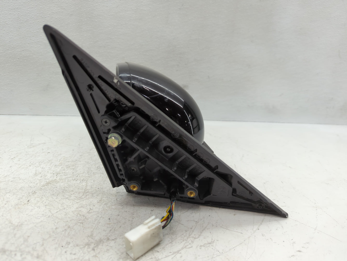 2020-2021 Kia Soul Driver Side View Mirror - Left Door Mirror OEM Used - Oemusedautoparts1.com