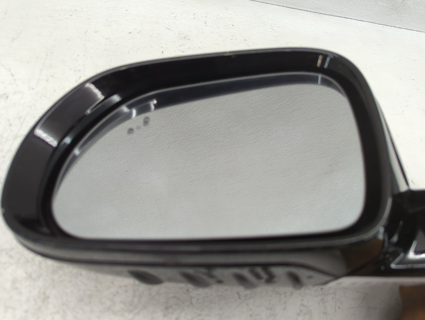 2020-2021 Kia Soul Driver Side View Mirror - Left Door Mirror OEM Used - Oemusedautoparts1.com