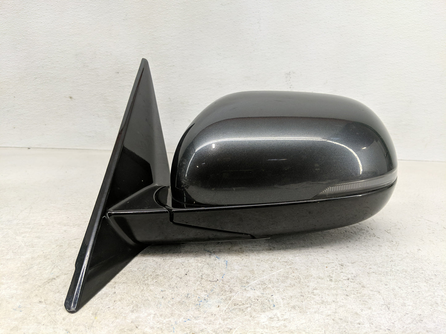 2020-2021 Kia Soul Side Mirror Replacement Driver Left View Door Mirror P/N:E13049840 E13049839 Fits Fits 2020 2021 OEM Used