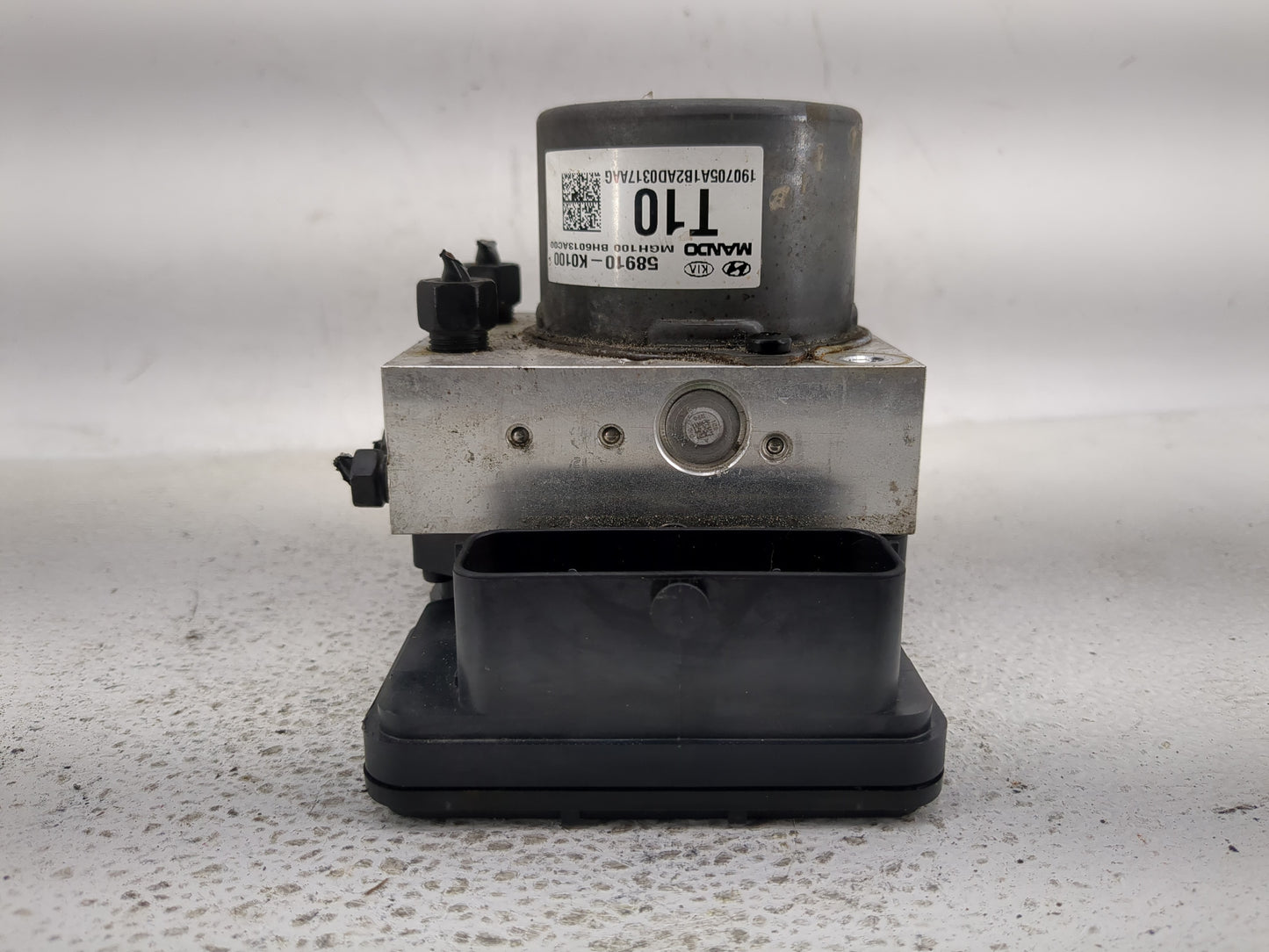 2020-2021 Kia Soul ABS Pump Control Module Replacement P/N:58910-K0100 Fits Fits 2020 2021 OEM Used Auto Parts - Oemusedauto