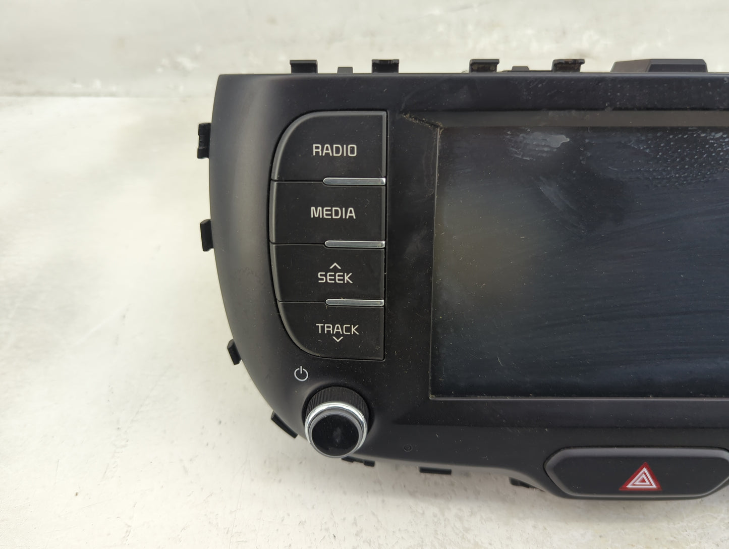 2020-2021 Kia Soul Radio AM FM Cd Player Receiver Replacement P/N:96160K0090WK Fits Fits 2020 2021 OEM Used Auto Parts - Oem