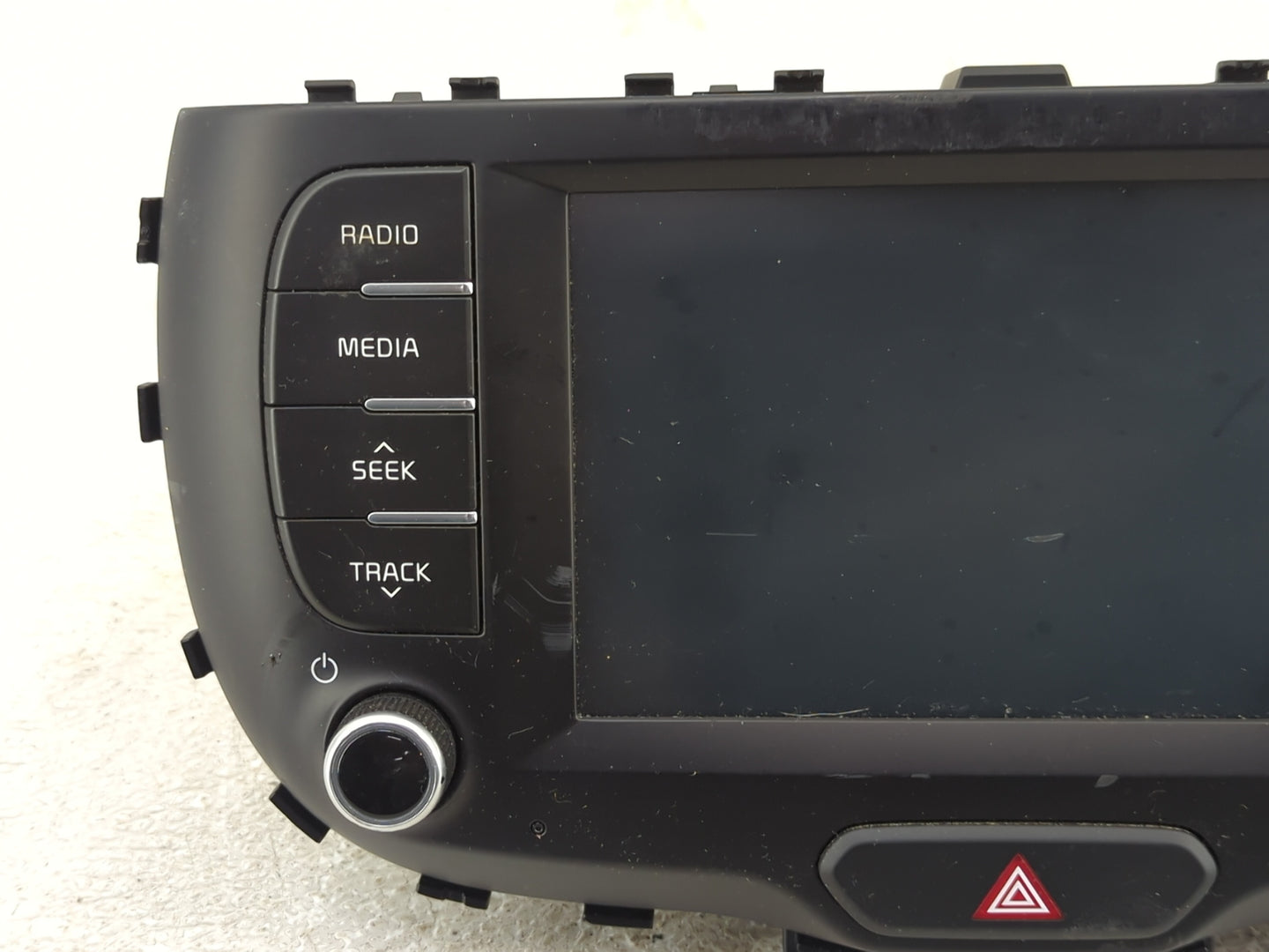 2020-2021 Kia Soul Radio AM FM Cd Player Receiver Replacement P/N:96160K0090WK Fits Fits 2020 2021 OEM Used Auto Parts - Oem