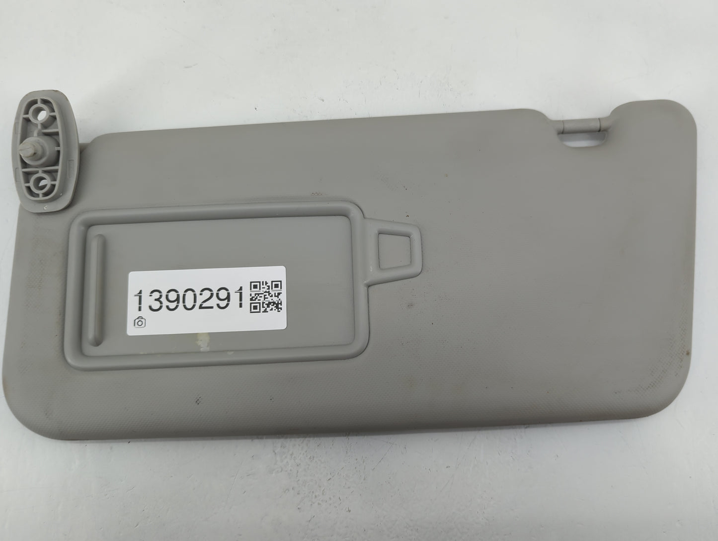 2020-2021 Kia Soul Sun Visor Shade Replacement Driver Left Mirror Fits Fits 2020 2021 OEM Used Auto Parts - Oemusedautoparts
