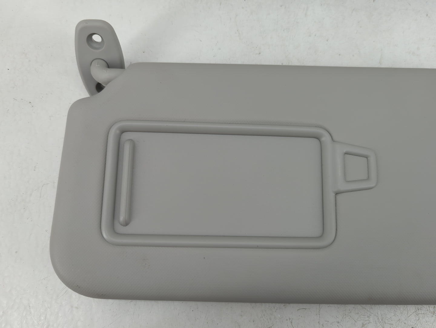 2020-2021 Kia Soul Sun Visor Shade Replacement Driver Left Mirror Fits Fits 2020 2021 OEM Used Auto Parts - Oemusedautoparts