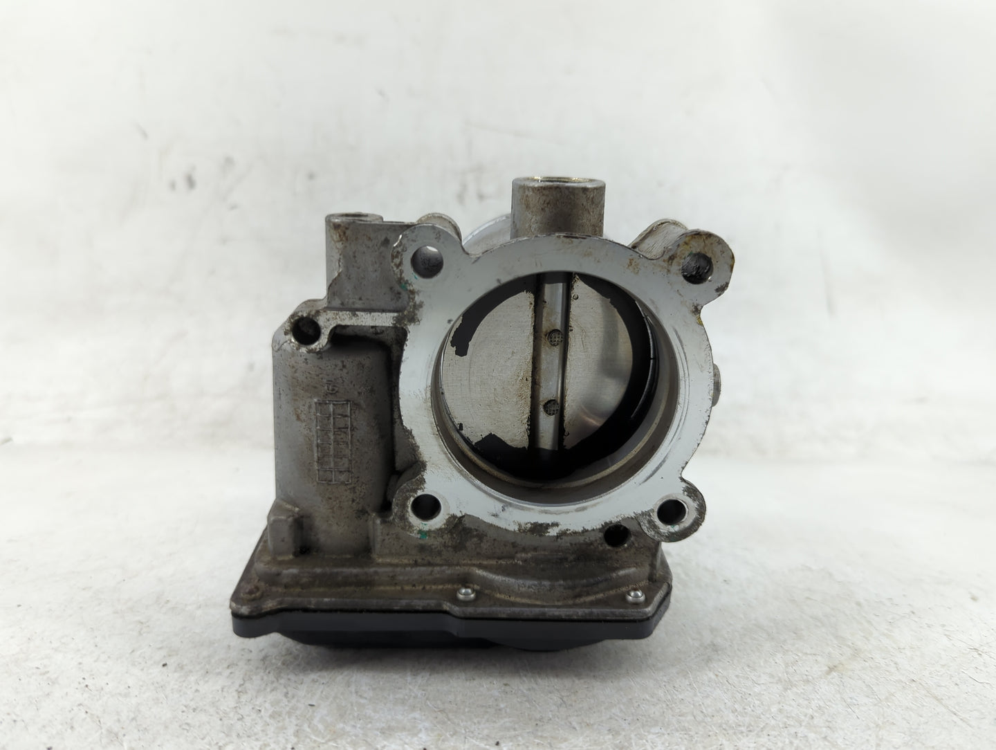 2020-2021 Kia Soul Throttle Body P/N:35100-2E410 Fits Fits 2020 2021 2022 OEM Used Auto Parts - Oemusedautoparts1.com