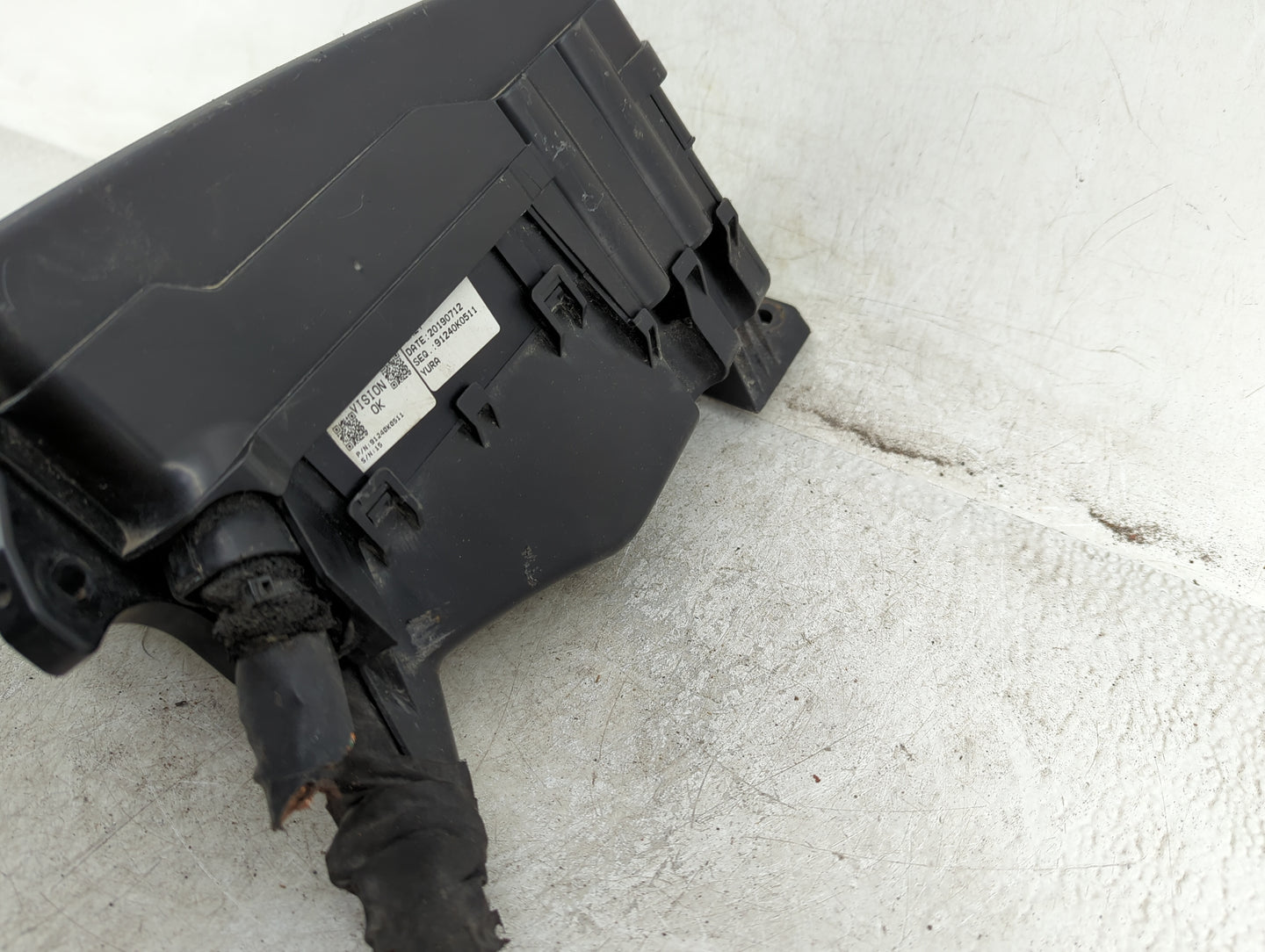 2020-2021 Kia Soul Fusebox Fuse Box Panel Relay Module P/N:91240-K0511 Fits Fits 2020 2021 OEM Used Auto Parts - Oemusedauto