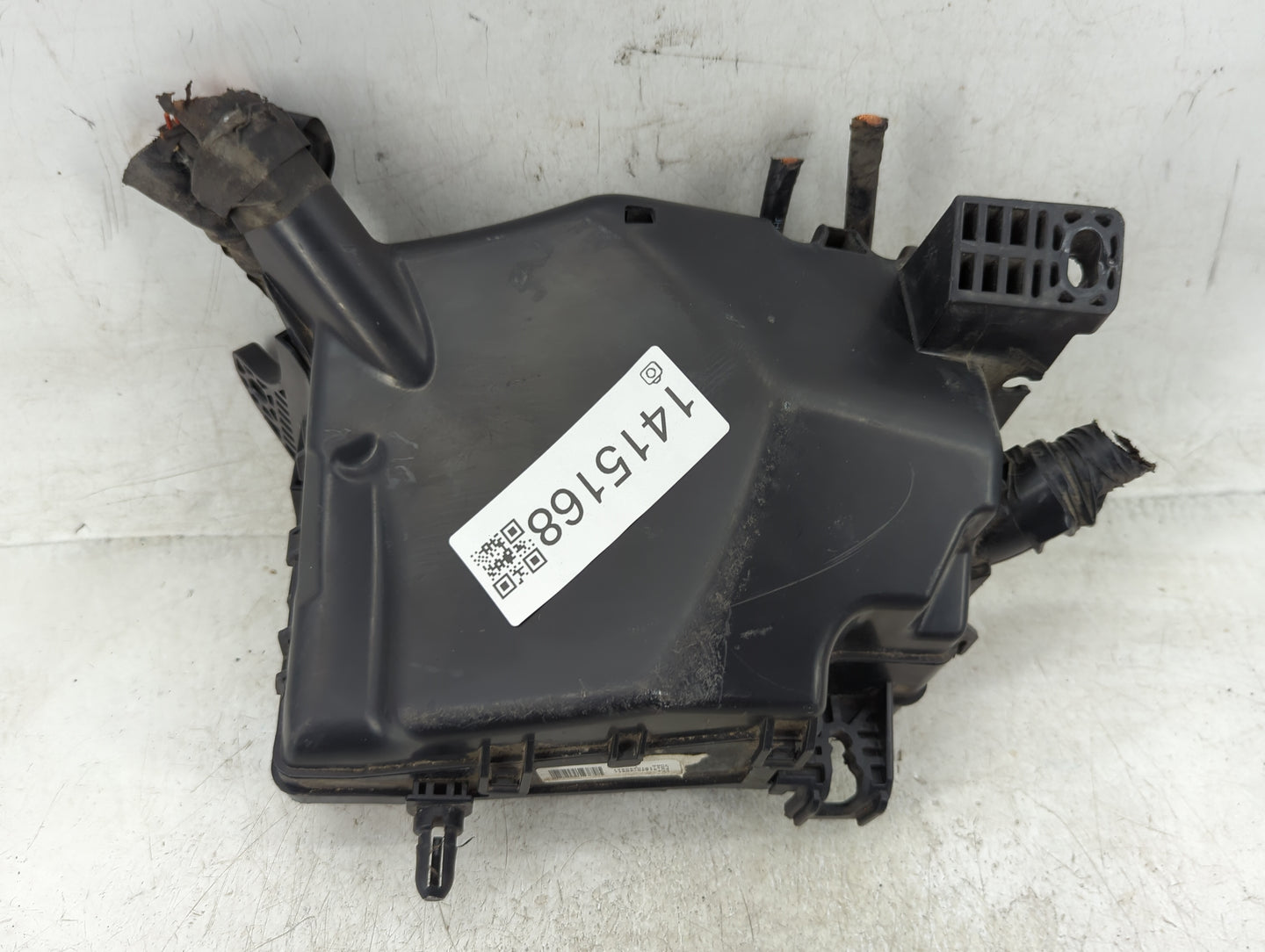 2020-2021 Kia Soul Fusebox Fuse Box Panel Relay Module P/N:91240K0511 Fits Fits 2020 2021 OEM Used Auto Parts - Oemusedautop