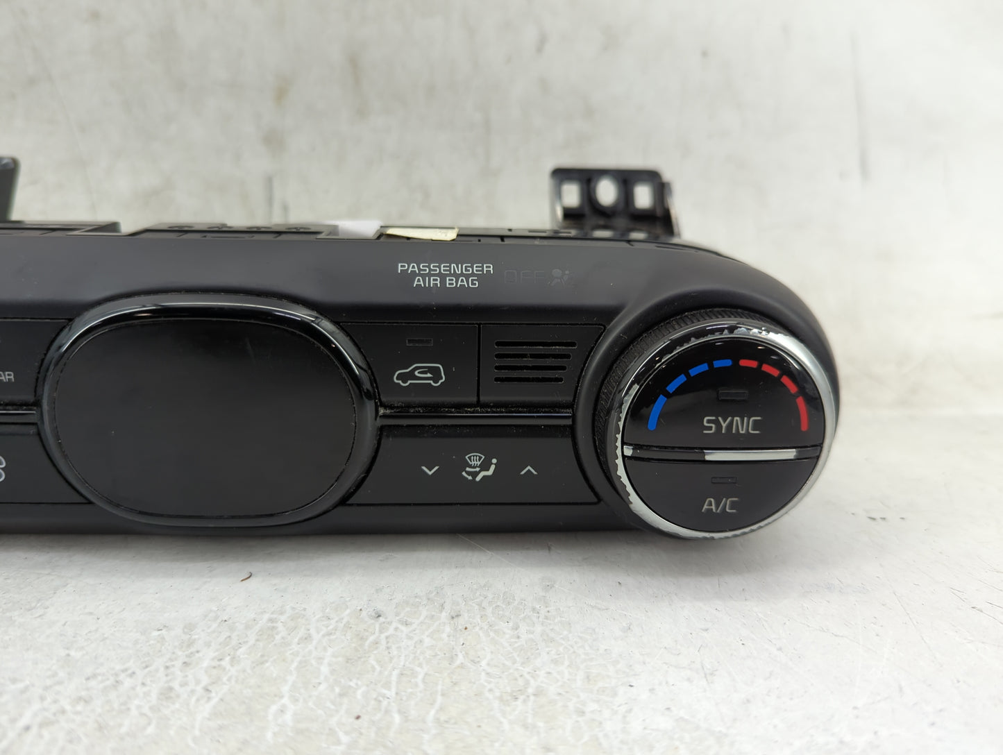 2020-2021 Kia Soul Climate Control Module Temperature AC/Heater Replacement P/N:97250-K0XXX Fits Fits 2020 2021 OEM Used Aut