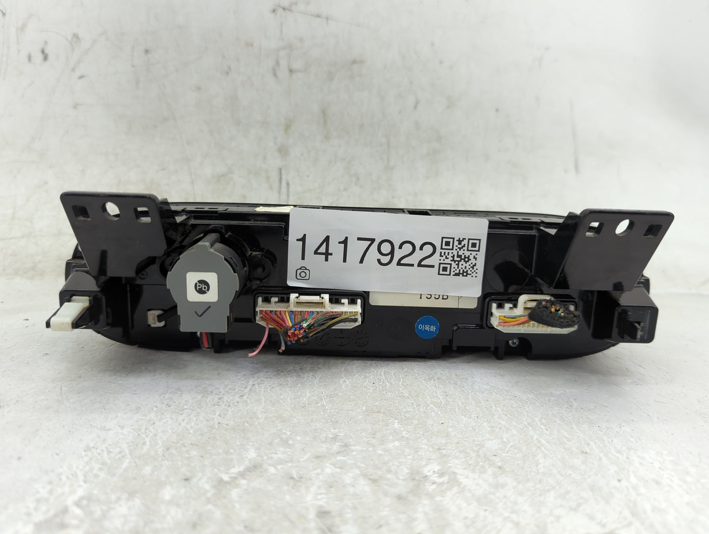 2020-2021 Kia Soul Climate Control Module Temperature AC/Heater Replacement P/N:97250-K0XXX Fits Fits 2020 2021 OEM Used Aut