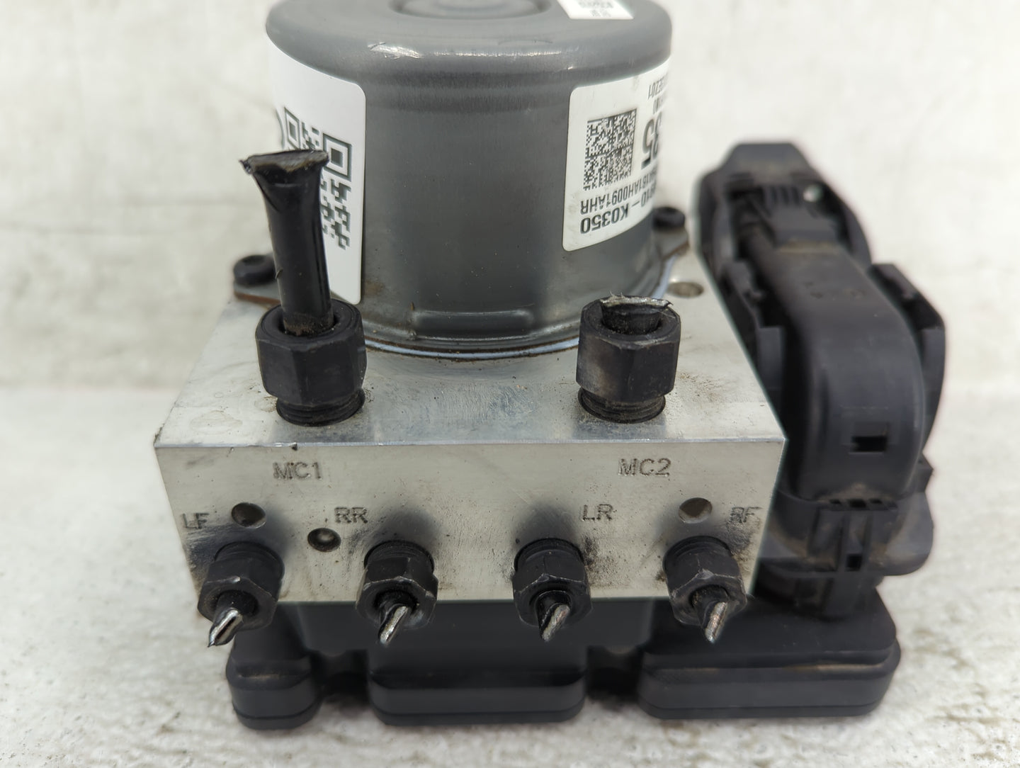 2020-2021 Kia Soul ABS Pump Control Module Replacement P/N:58910-K0350 Fits Fits 2020 2021 OEM Used Auto Parts - Oemusedauto