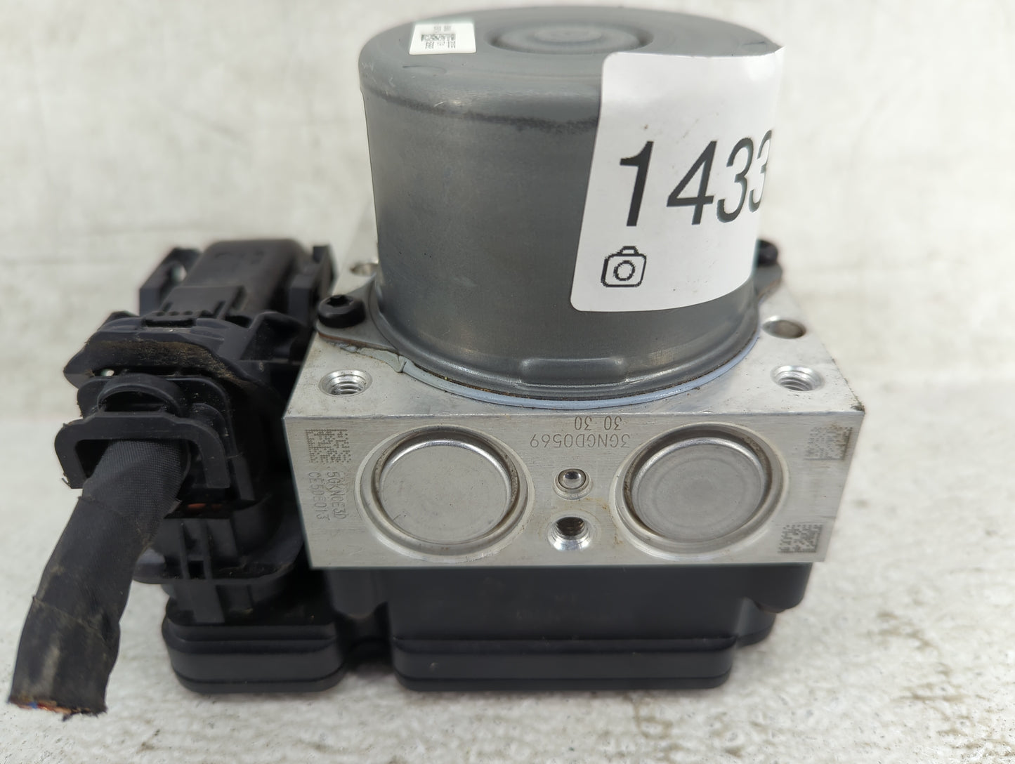 2020-2021 Kia Soul ABS Pump Control Module Replacement P/N:58910-K0350 Fits Fits 2020 2021 OEM Used Auto Parts - Oemusedauto