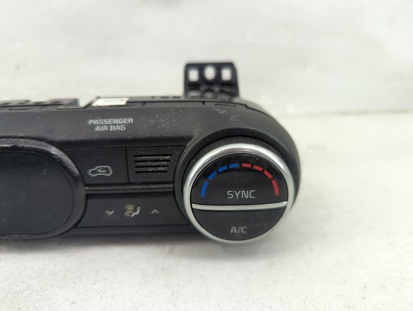 2020-2021 Kia Soul Climate Control Module Temperature AC/Heater Replacement P/N:97250-K0350 Fits Fits 2020 2021 OEM Used Aut