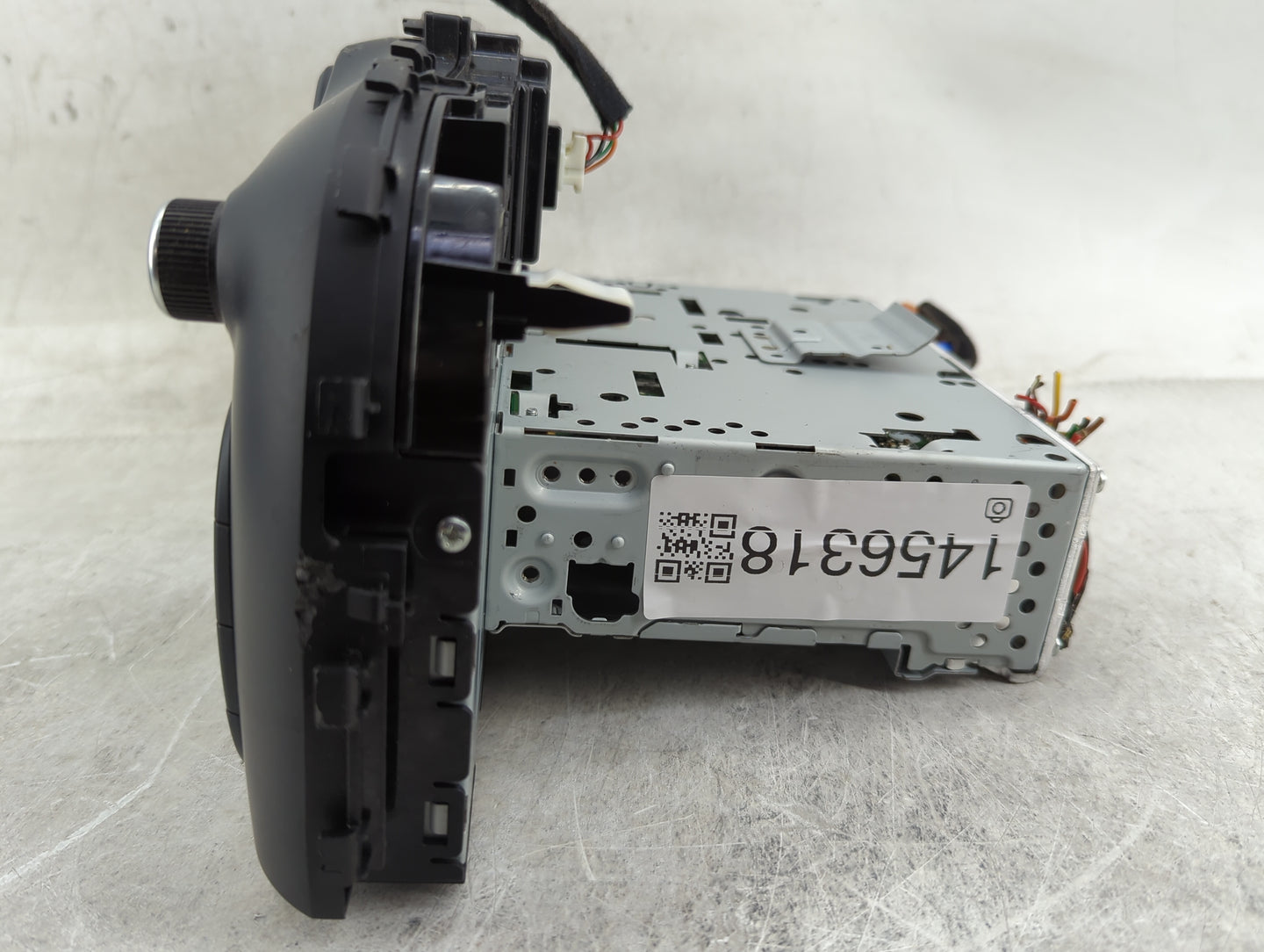 2020-2021 Kia Soul Radio AM FM Cd Player Receiver Replacement P/N:6873202 Fits Fits 2020 2021 OEM Used Auto Parts - Oemuseda