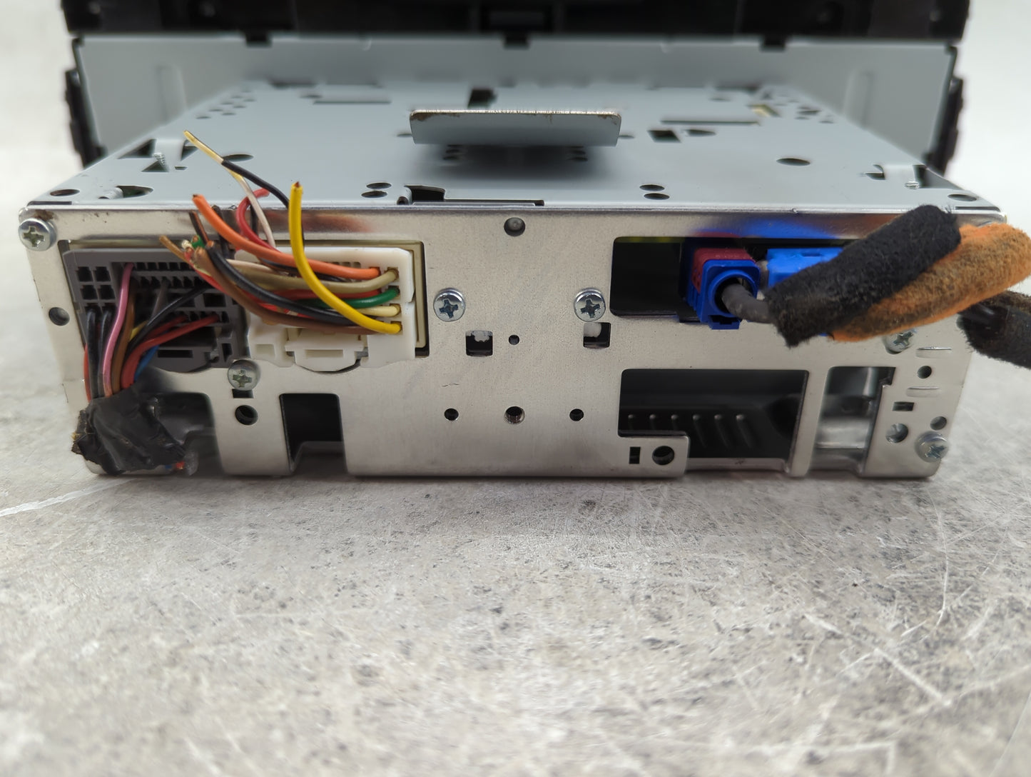 2020-2021 Kia Soul Radio AM FM Cd Player Receiver Replacement P/N:6873202 Fits Fits 2020 2021 OEM Used Auto Parts - Oemuseda