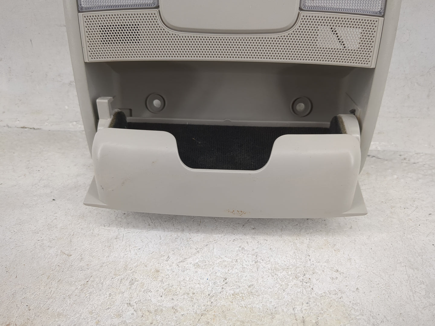 2020-2021 Kia Soul Overhead Roof Console Gray 1497416 - Oemusedautoparts1.com