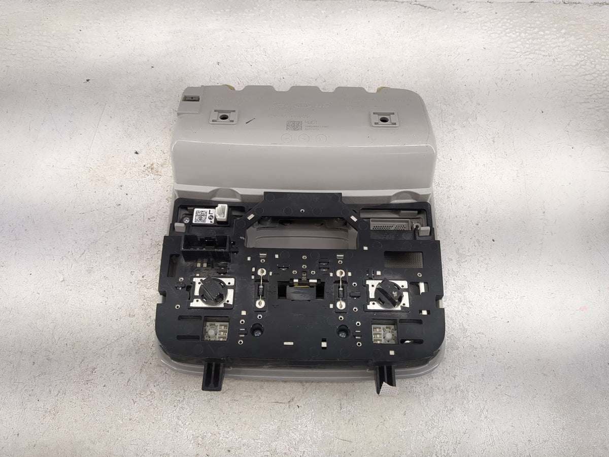 2020-2021 Kia Soul Overhead Roof Console Gray 1497416 - Oemusedautoparts1.com