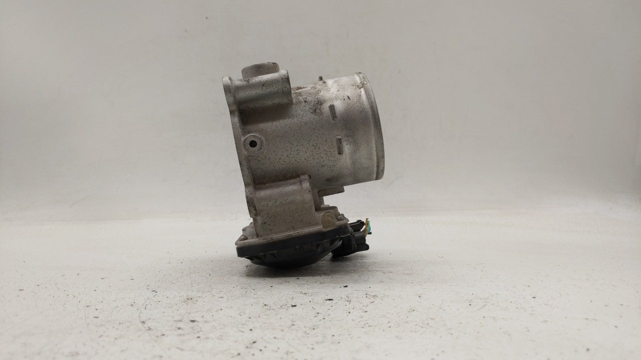 2020 Kia Soul Throttle Body P/N:35100-2E410 5552 03E30 Fits Fits 2021 OEM Used Auto Parts - Oemusedautoparts1.com