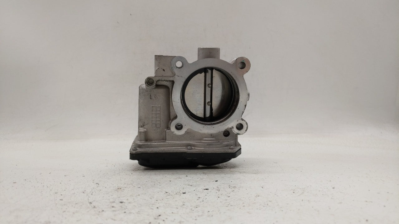 2020 Kia Soul Throttle Body P/N:35100-2E410 5552 03E30 Fits Fits 2021 OEM Used Auto Parts - Oemusedautoparts1.com