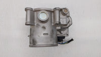 2020 Kia Soul Throttle Body P/N:35100-2E410 5552 03E30 Fits Fits 2021 OEM Used Auto Parts - Oemusedautoparts1.com