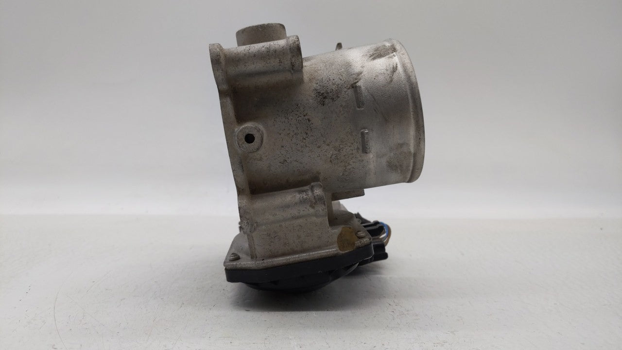 2020 Kia Soul Throttle Body P/N:35100-2E410 5552 03E30 Fits Fits 2021 OEM Used Auto Parts - Oemusedautoparts1.com