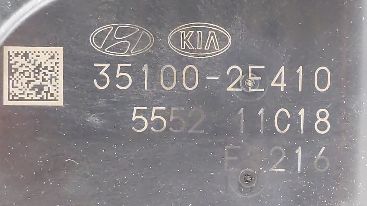 2020 Kia Soul Throttle Body P/N:35100-2E410 5552 03E30 Fits Fits 2021 OEM Used Auto Parts - Oemusedautoparts1.com