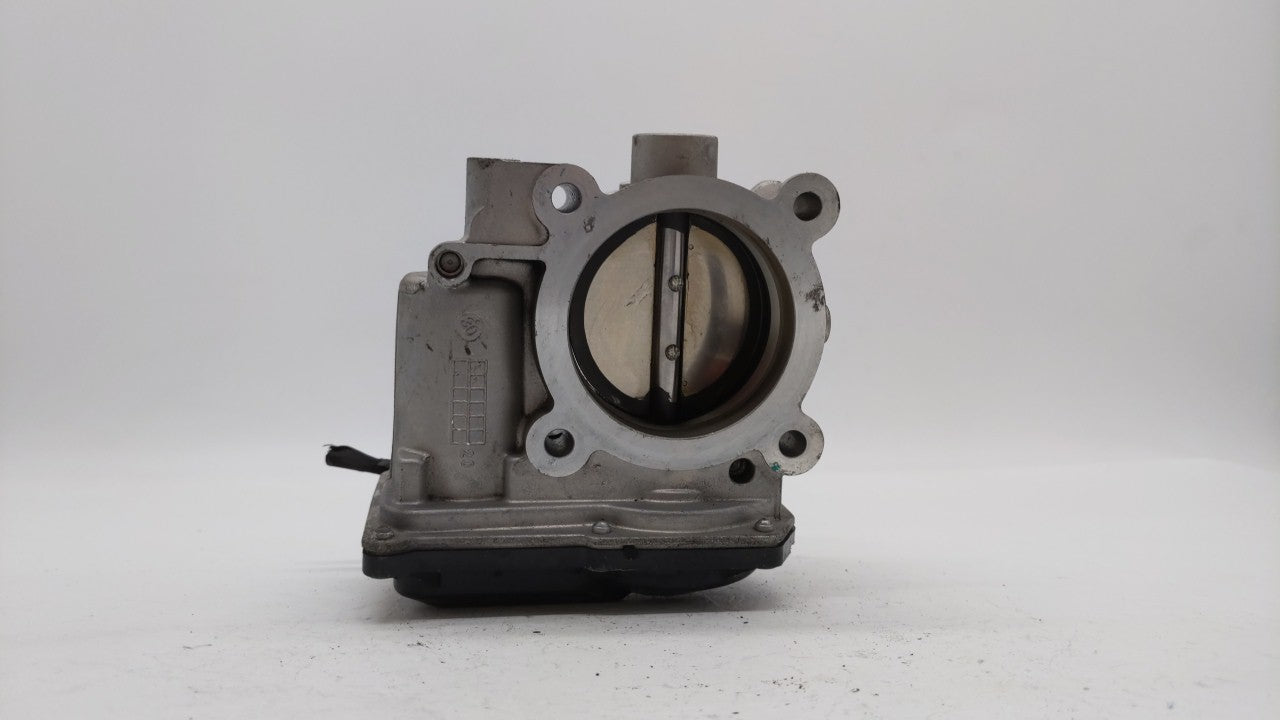 2020 Kia Soul Throttle Body P/N:35100-2E410 5552 03E30 Fits Fits 2021 OEM Used Auto Parts - Oemusedautoparts1.com