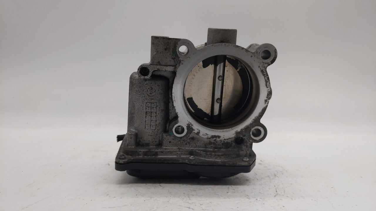 2020 Kia Soul Throttle Body P/N:35100-2E410 5552 03E30 Fits Fits 2021 OEM Used Auto Parts - Oemusedautoparts1.com