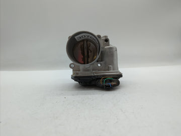 2020 Kia Soul Throttle Body P/N:35100-2E410 5552 03E30 Fits Fits 2021 OEM Used Auto Parts - Oemusedautoparts1.com