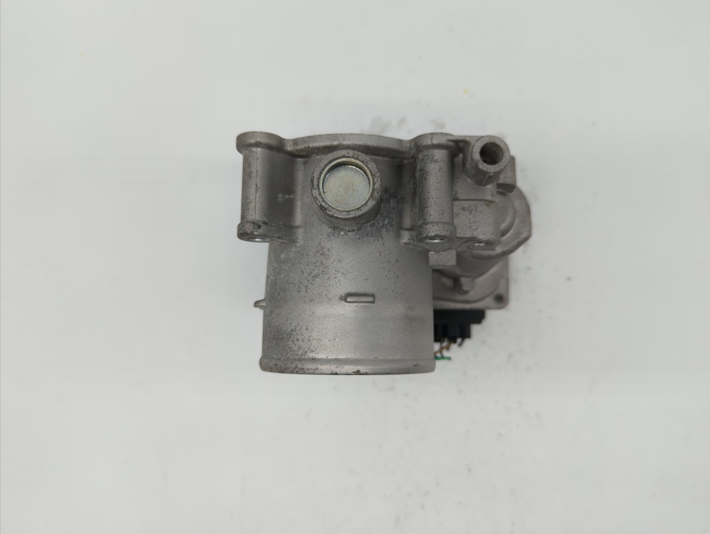 2020 Kia Soul Throttle Body P/N:35100-2E410 5552 03E30 Fits Fits 2021 OEM Used Auto Parts - Oemusedautoparts1.com