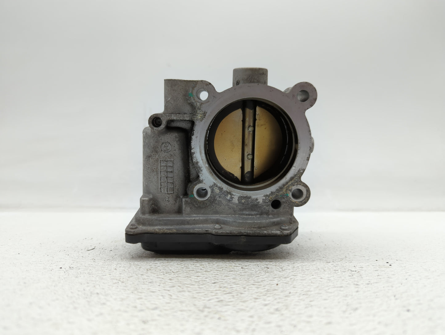 2020 Kia Soul Throttle Body P/N:35100-2E410 5552 03E30 Fits Fits 2021 OEM Used Auto Parts - Oemusedautoparts1.com