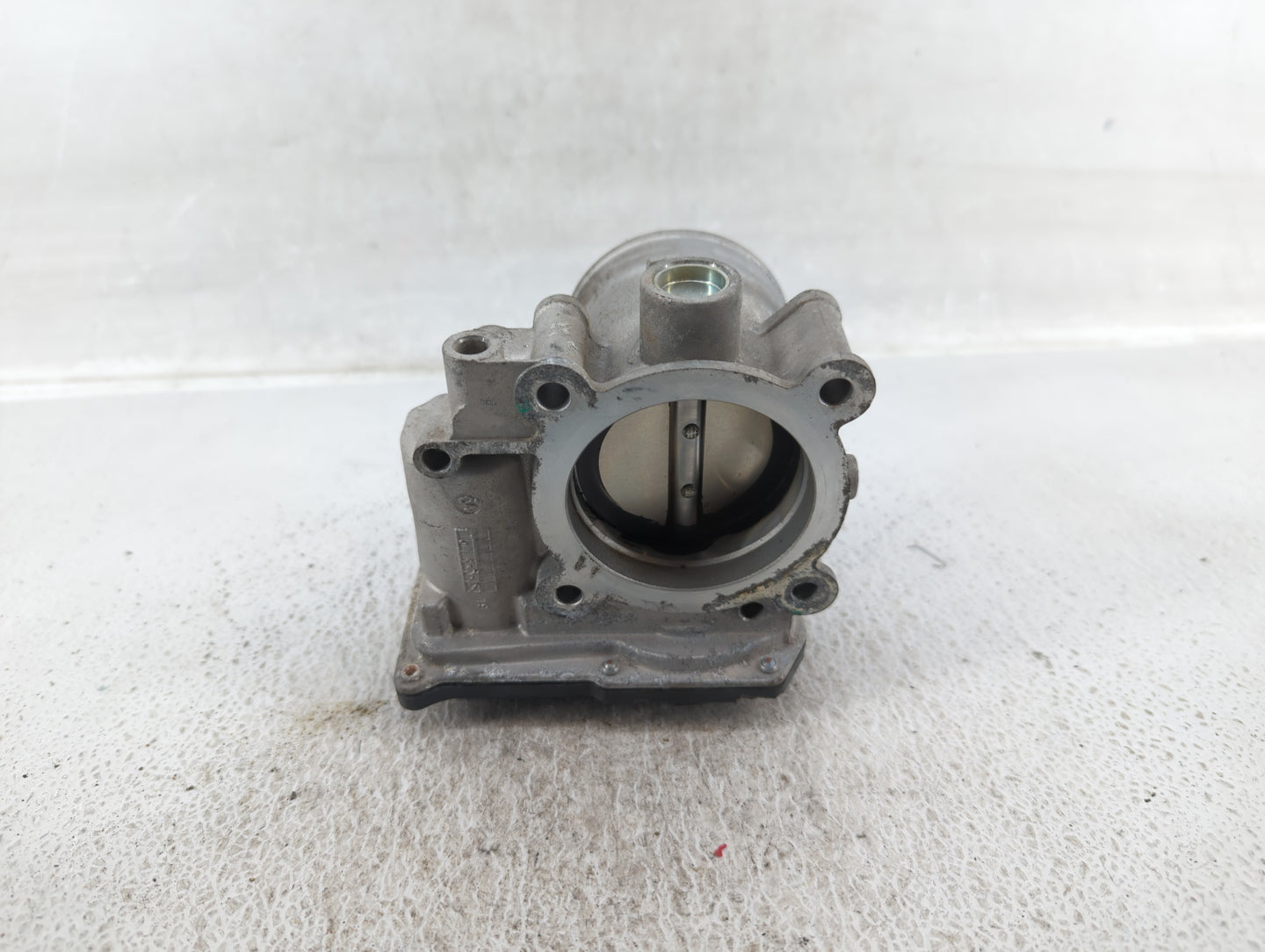 2020-2021 Kia Soul Throttle Body P/N:35100-2E410 Fits Fits 2020 2021 2022 OEM Used Auto Parts - Oemusedautoparts1.com