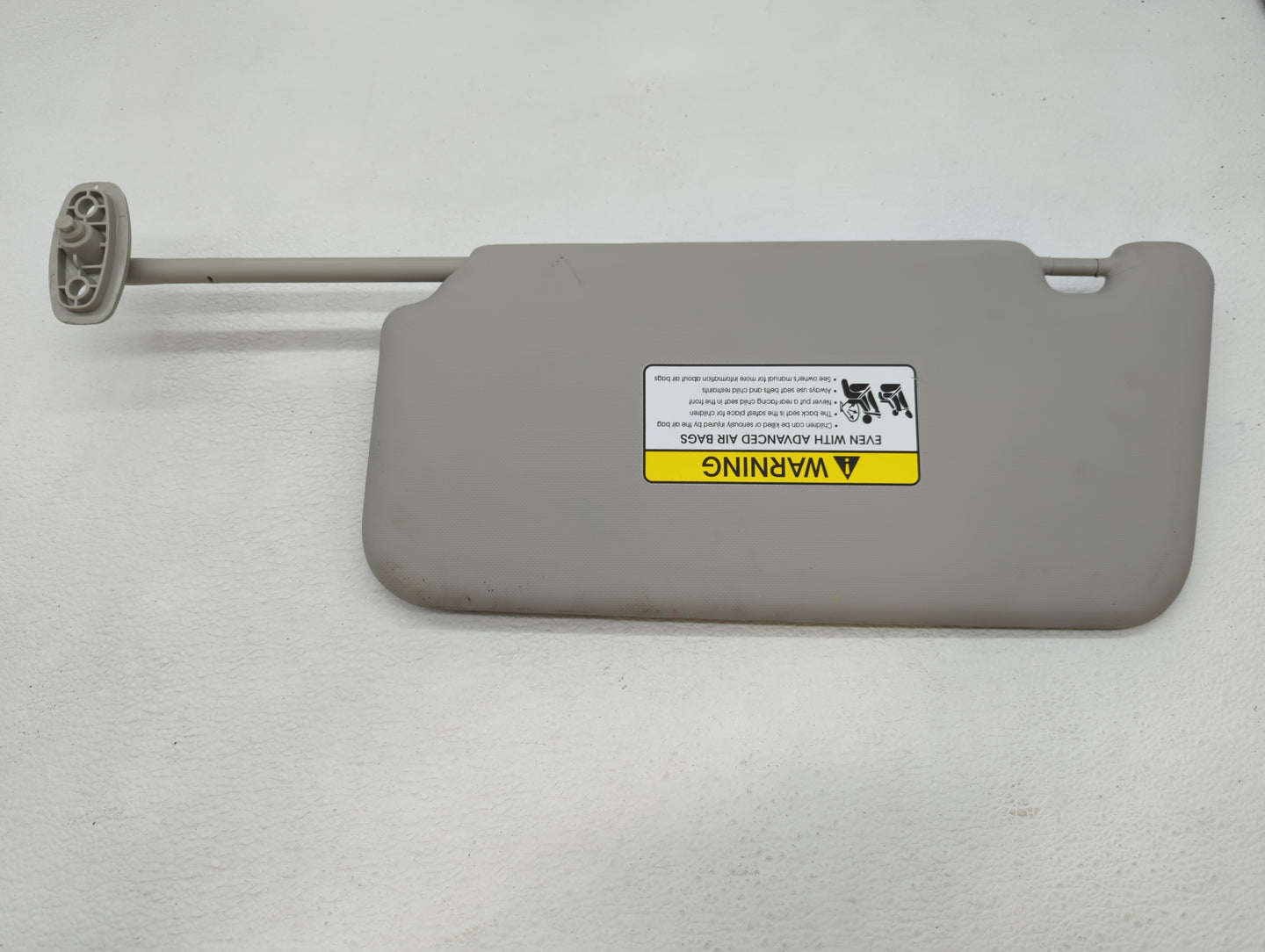2020-2021 Kia Soul Sun Visor Shade Replacement Driver Left Mirror Fits Fits 2020 2021 OEM Used Auto Parts - Oemusedautoparts