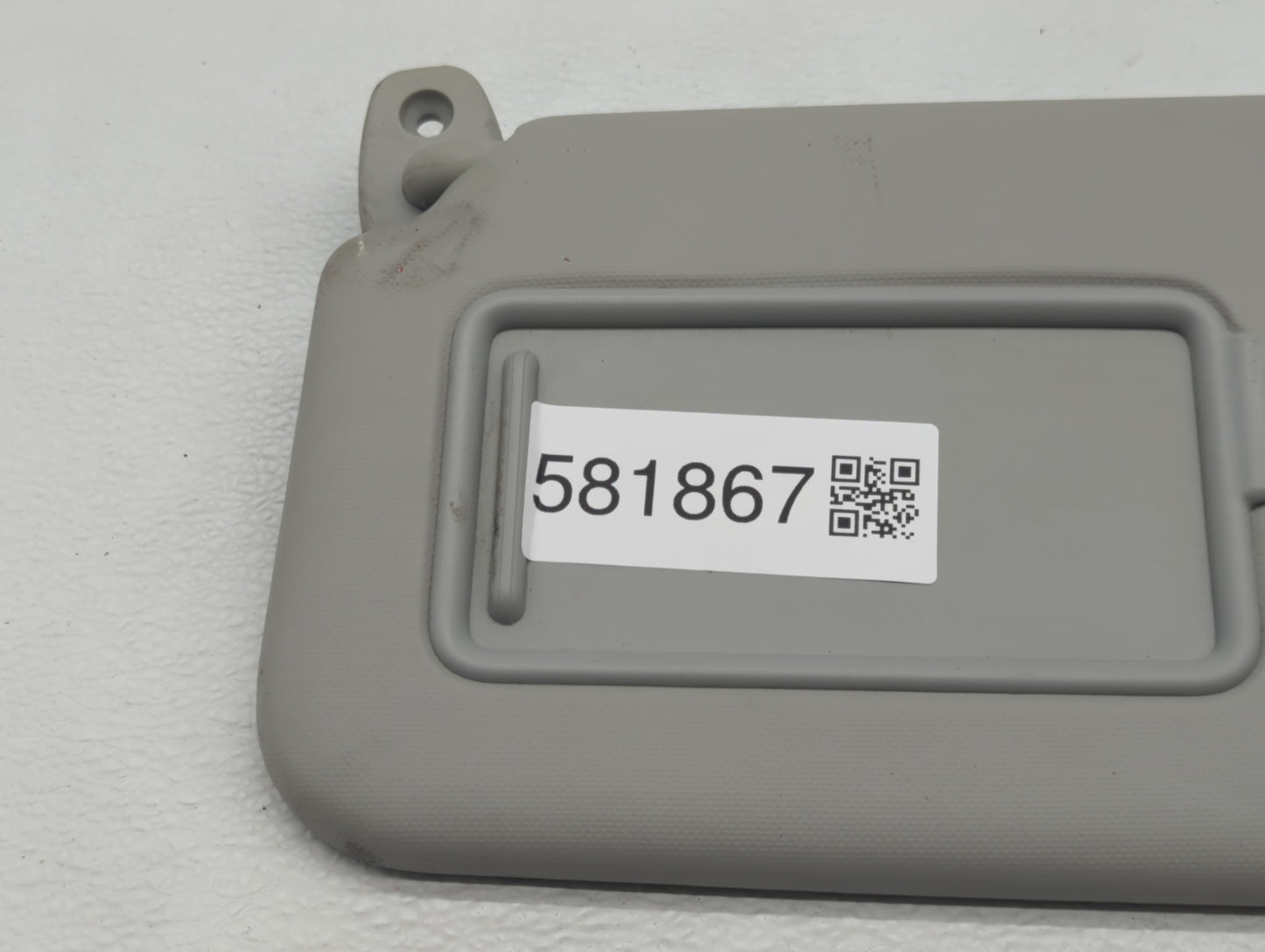 2020-2021 Kia Soul Sun Visor Shade Replacement Driver Left Mirror Fits Fits 2020 2021 OEM Used Auto Parts - Oemusedautoparts