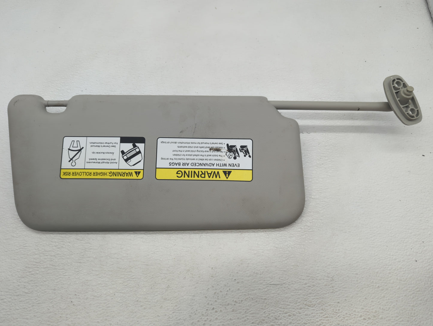 2020-2021 Kia Soul Sun Visor Shade Replacement Driver Left Mirror Fits Fits 2020 2021 OEM Used Auto Parts - Oemusedautoparts