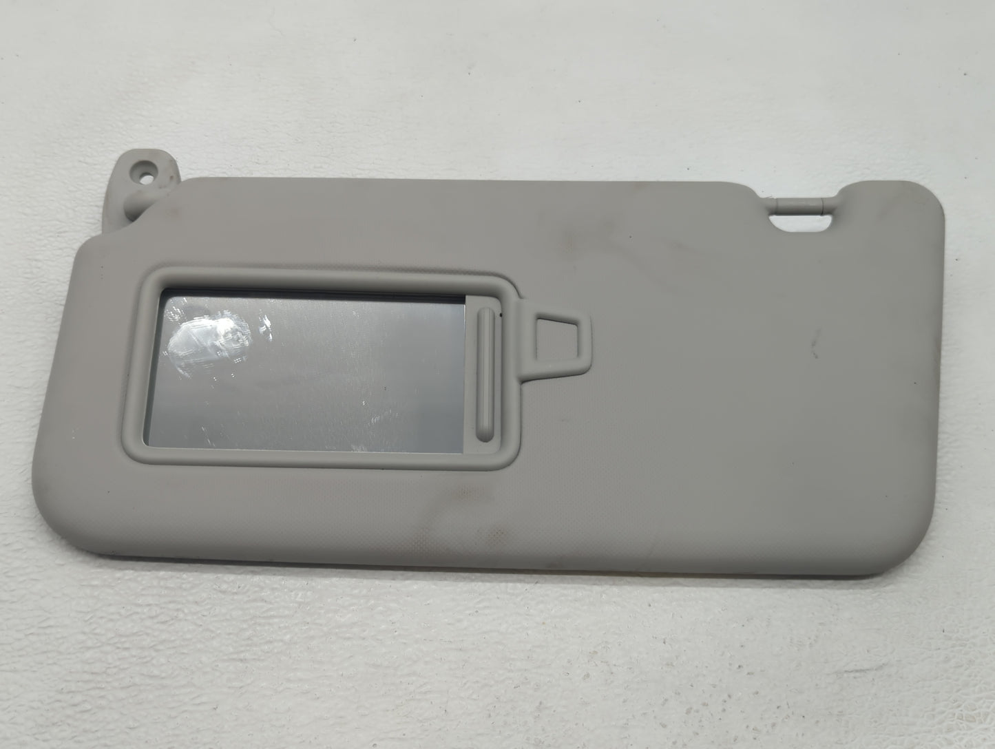 2020-2021 Kia Soul Sun Visor Shade Replacement Driver Left Mirror Fits Fits 2020 2021 OEM Used Auto Parts - Oemusedautoparts