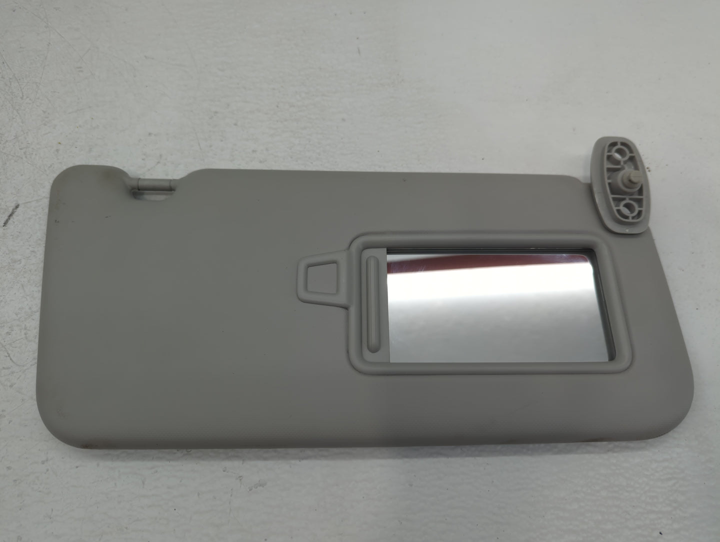 2020-2021 Kia Soul Sun Visor Shade Replacement Driver Left Mirror Fits Fits 2020 2021 OEM Used Auto Parts - Oemusedautoparts