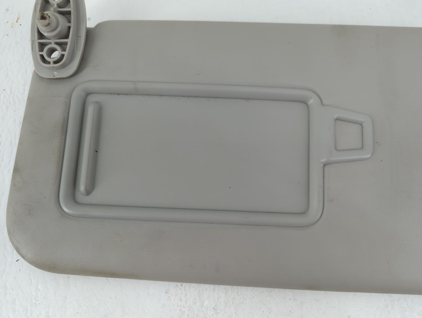 2020-2021 Kia Soul Sun Visor Shade Replacement Driver Left Mirror Fits Fits 2020 2021 OEM Used Auto Parts - Oemusedautoparts