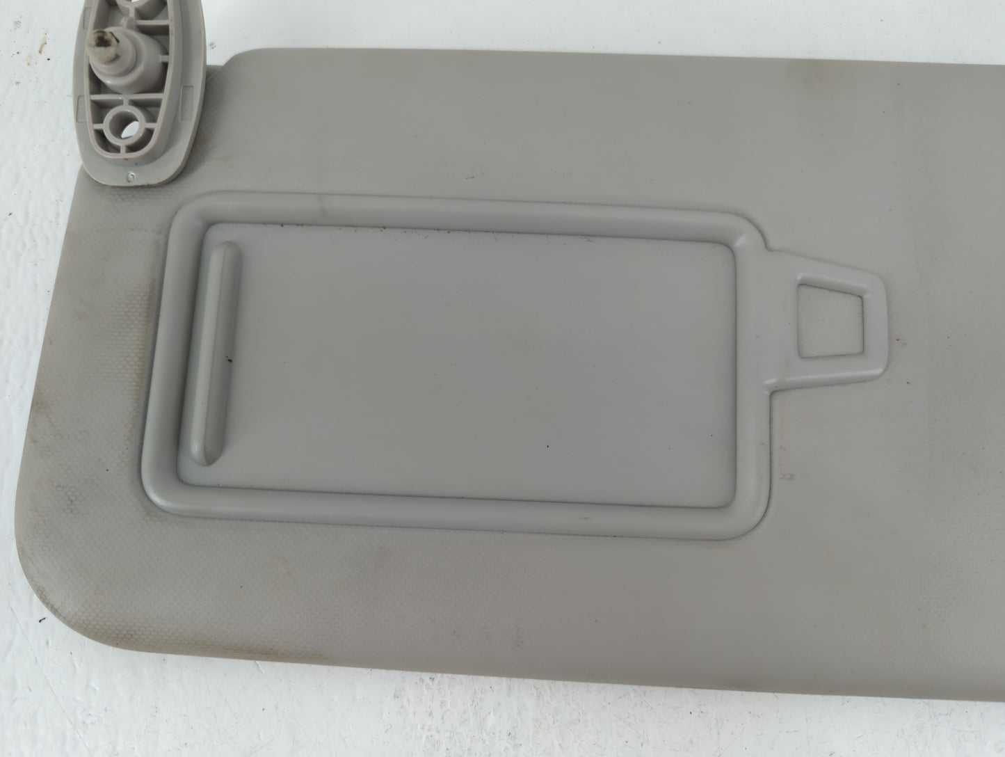 2020-2021 Kia Soul Sun Visor Shade Replacement Driver Left Mirror Fits Fits 2020 2021 OEM Used Auto Parts - Oemusedautoparts