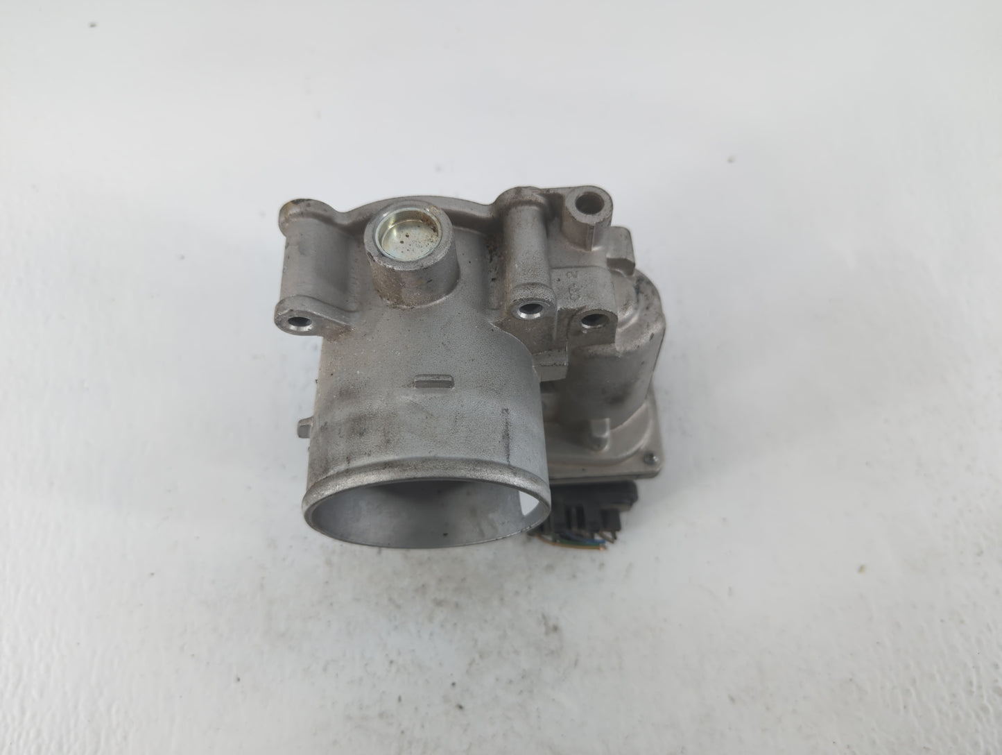 2020-2021 Kia Soul Throttle Body P/N:35100-2E410 Fits Fits 2020 2021 2022 OEM Used Auto Parts - Oemusedautoparts1.com