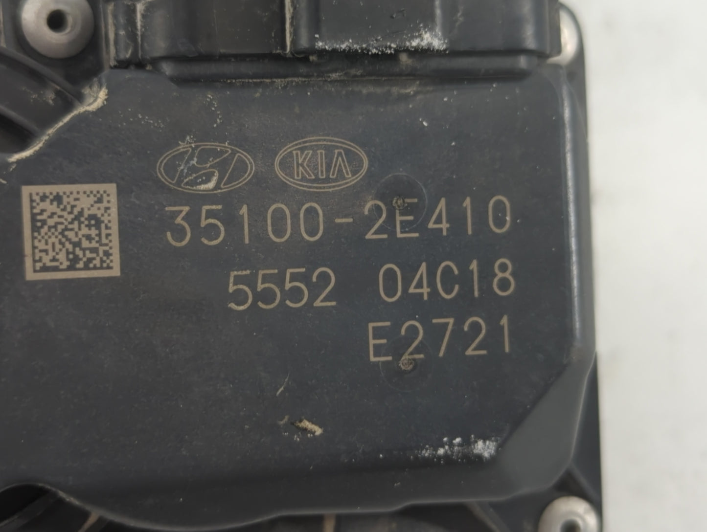 2020-2021 Kia Soul Throttle Body P/N:35100-2E410 Fits Fits 2020 2021 2022 OEM Used Auto Parts - Oemusedautoparts1.com
