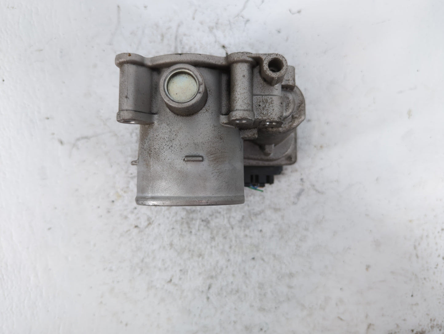 2020-2021 Kia Soul Throttle Body P/N:5552 11C15 35100-2E410 Fits Fits 2020 2021 2022 OEM Used Auto Parts - Oemusedautoparts1